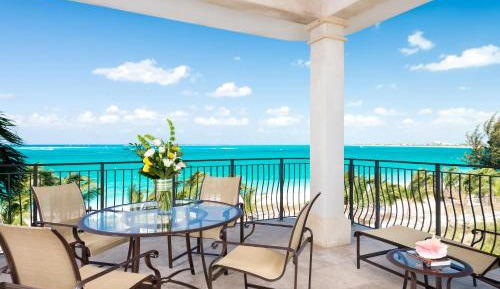 3 Bedroom Suite Ocean Front 