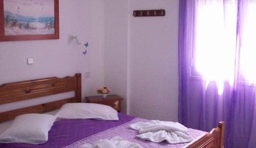 Studio with Garden View