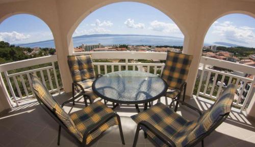 Apartment with Sea View
