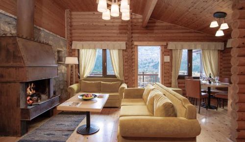 Superior Chalet