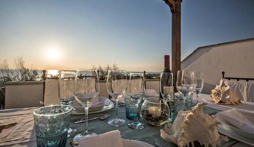 Three Bedroom House with Terrace and Sea View