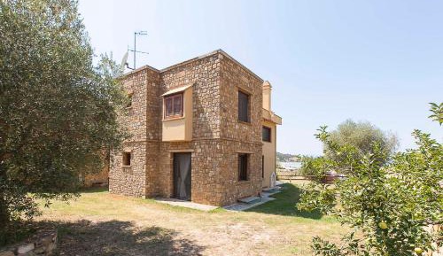 Villa - Beach Front