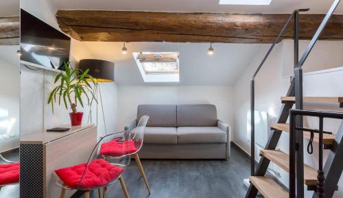 Studio Apartment