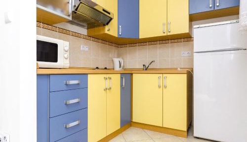 One-Bedroom Apartment - Second Floor