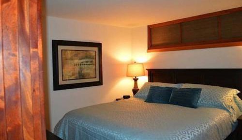 One Bedroom Suite with Ocean Front View