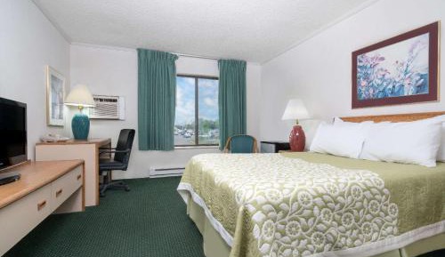 King Room - Non-Smoking