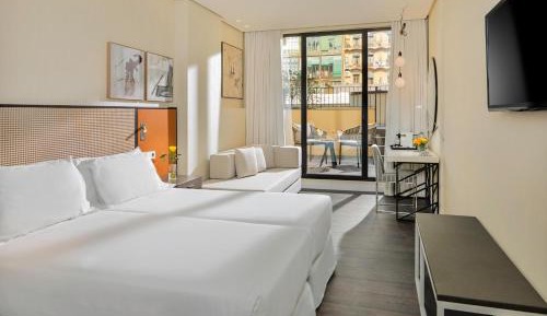 Grand Deluxe Room with Terrace (1-2 pax)