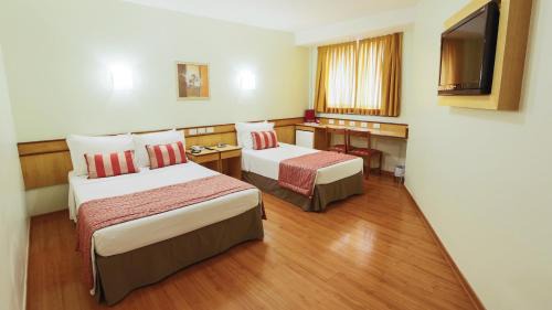 Standard Triple Room (1 double bed + 1 single bed)