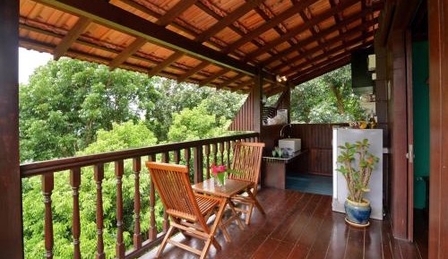 One-Bedroom Chalet (Berembun House)