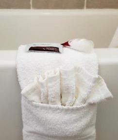 Queen Room - Non-Smoking