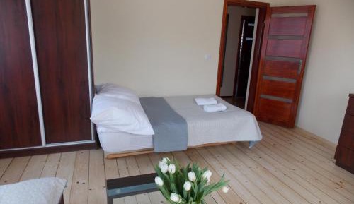 Quadruple Room with Shared Bathroom