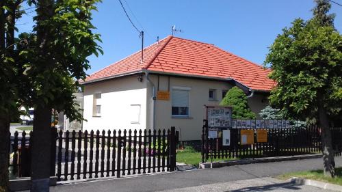 Apartment (2 Adults) - Ifjúság utca 62