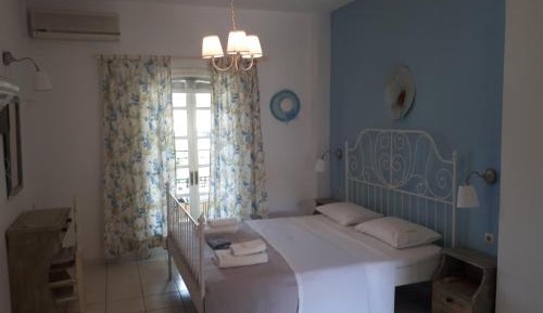 Double Room with Balcony (2 Adults + 1 Child)