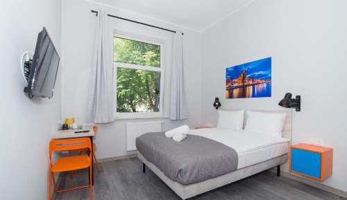 Double Room with Private Bathroom (No. 4)