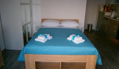 Studio Apartment with Sea View