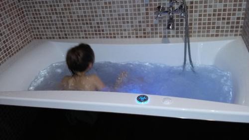 Queen Room with Spa Bath