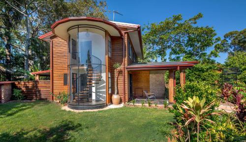 Deluxe Suite with Garden, Mountain and Sea Views - 3- Optional Extra Room