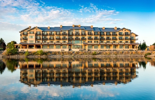South Richland Hotel | The Lodge at Columbia Point