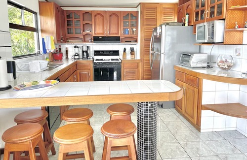 Punta Leona House | Beautiful Ocean View House in Punta Leona - less than 5 minutes to the beach!