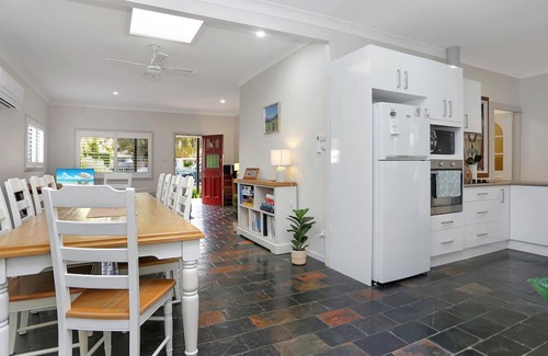 Hawks Nest House | Seaside Sanctuary - located in the Magic Square of Hawks Nest