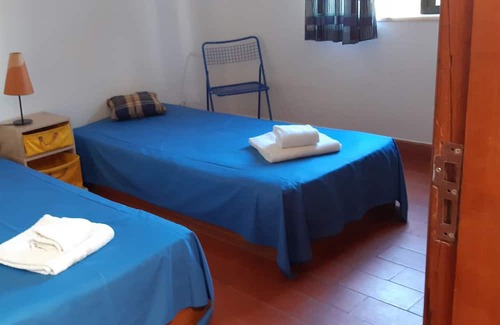 Sesmarias Villa | House in a quiet area, overlooking the sea, private pool and beautiful garden