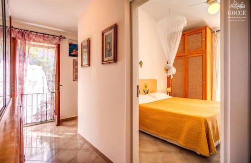 Schiazzano Villa | Sunhine Villa in Massa Lubrense