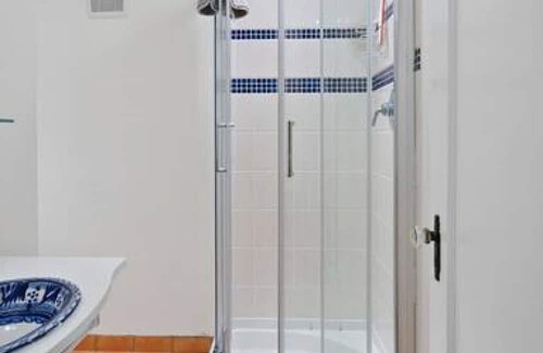 Grandview-Woodland Apartment | Cozy and Calm: Modern Studio with Private Entrance