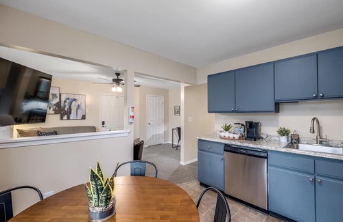 Ypsilanti Apartment | Recently Remodeled and Sunlit Apartment Near EMU and UM