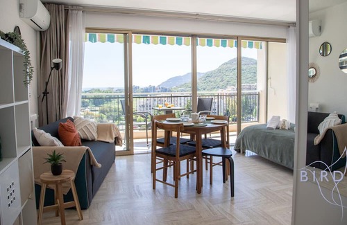 Mandelieu-La-Napoule Apartment | ELEGANT STUDIO WITH MARINA, SEA AND ESTEREL VIEW, SWIMMING POOL, HIGH FLOOR