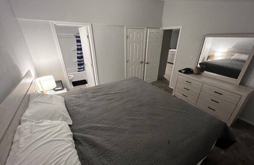 Holiday Shores House | Newly remodeled home by the river with w/ additional studio, 3 mi from Casinos!