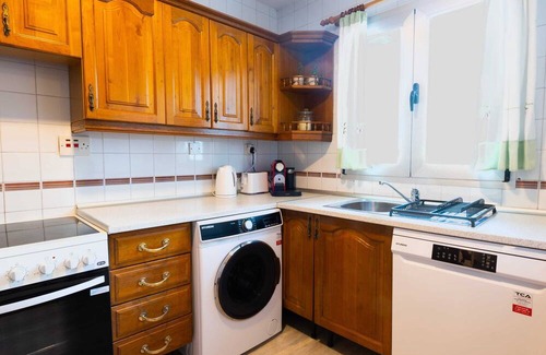 Gibraltar Apartment | Marina Suite-hosted by Sweetstay