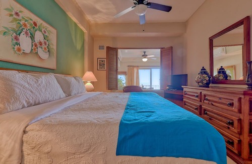 Emiliano Zapata Condo | Incredible Casa de Carole