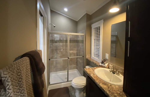 College Station House | New Tiny Home 3 Miles to Aggieland Campus!!!