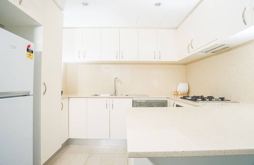Gordon Apartment | Designed home for ultimate amenities in Gordon