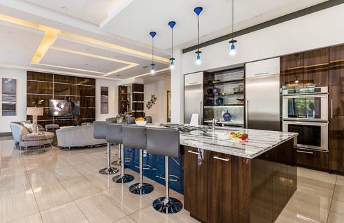 Reunion House | Ultra-Modern Oasis with Pool and Spa at Reunion