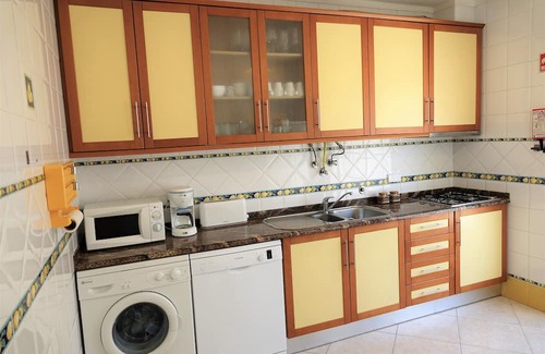 Altura Apartment | Apartment 250 meters from Altura beach with terrace, A / C and Internet