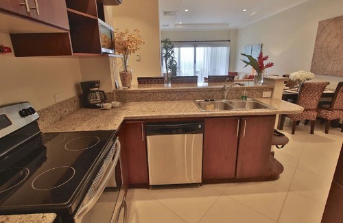 Playa Flamingo Condo | Playa Flamingo: 2 BR condo with great ocean views - FLAMINGO TOWERS 25
