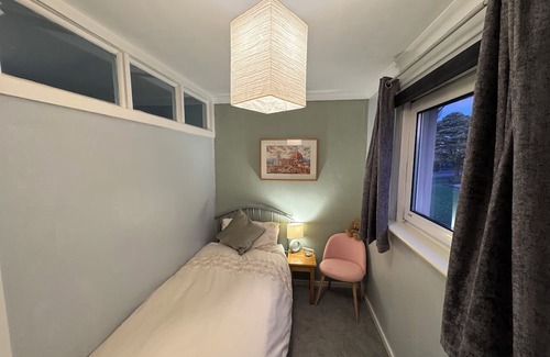 Currie Bed & Breakfast | Edinburgh Home from Home