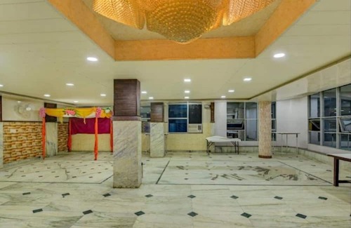 Kanpur Hotel | Hotel Shri Laxmi Palace