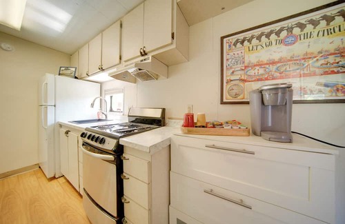 Adrian Furnace Apartment | 'the Ringmaster,' Converted Railcar in Dubois!