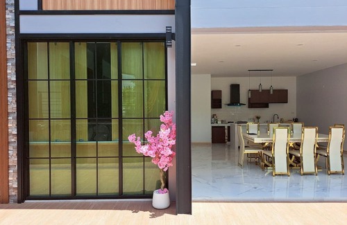 Trang Villa | Naisuan villa