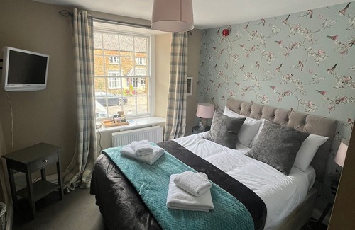 Brailes Hotel | The George Inn