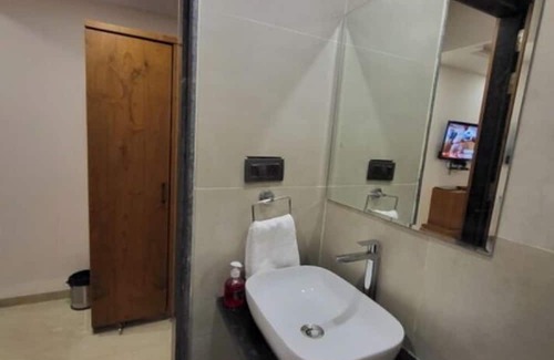 Rau Hotel | Sukoon Signature