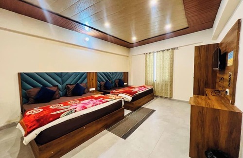 Badrinath Hotel | Hotel Maa Bhuvneswari