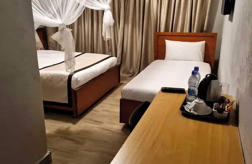 Central Region Cabin | Blissful lily lodge