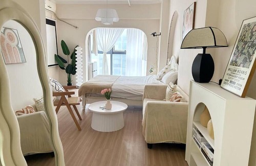Beilin Bed & Breakfast | Xi'an Hills & Lostwine Downtown Suite