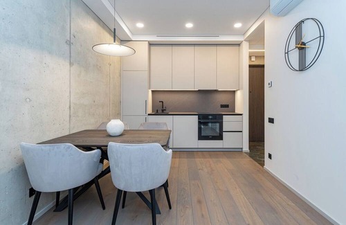 Kaunas Apartment | Urban 1 BD Apartment with EV by Hostlovers