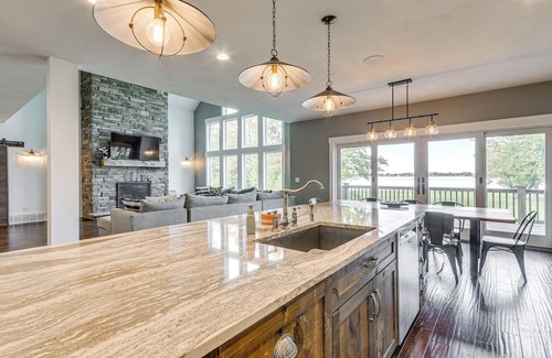 Cicero House | Steps From Oneida Lake: Spacious Gem w/Game Room!