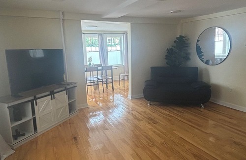 Cherry Valley House | 1-bedroom with AC and WiFi in wonderful Worcester Area