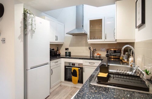 Dalston Apartment | Livestay Trendy Modern 3Bed 3Bath House In Dalston